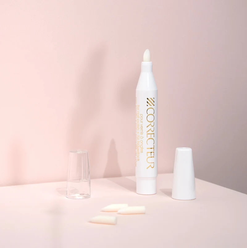 Correcteur pour vernis à ongles