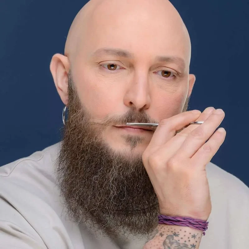 Ciseaux à barbe