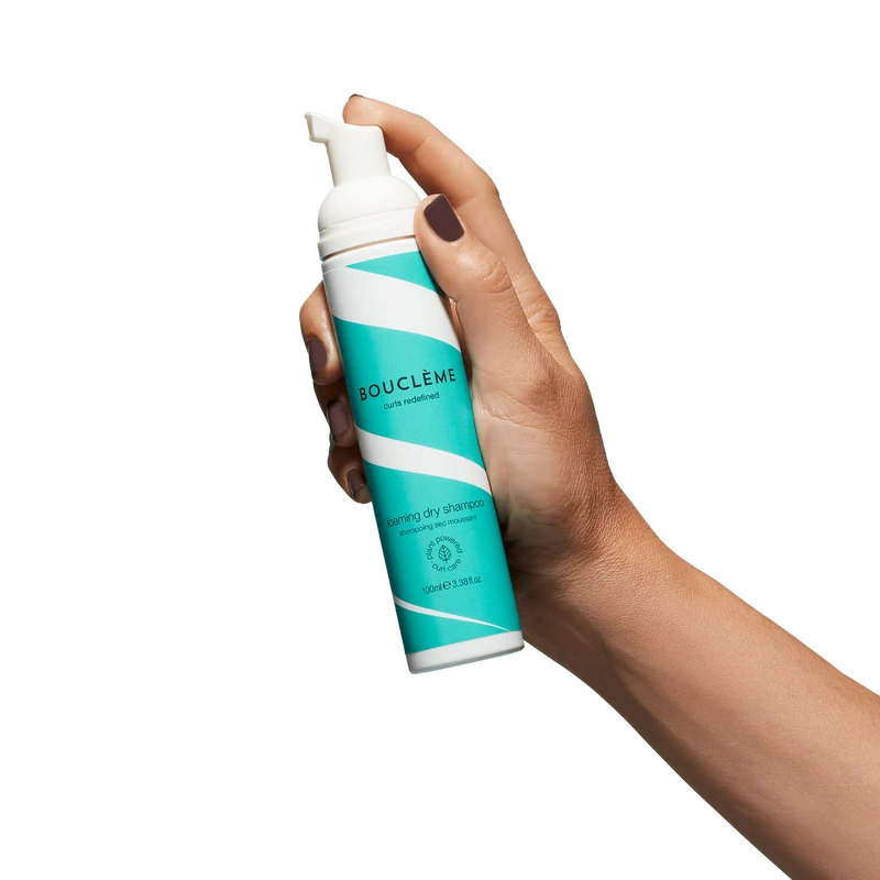 Shampooing sec moussant
