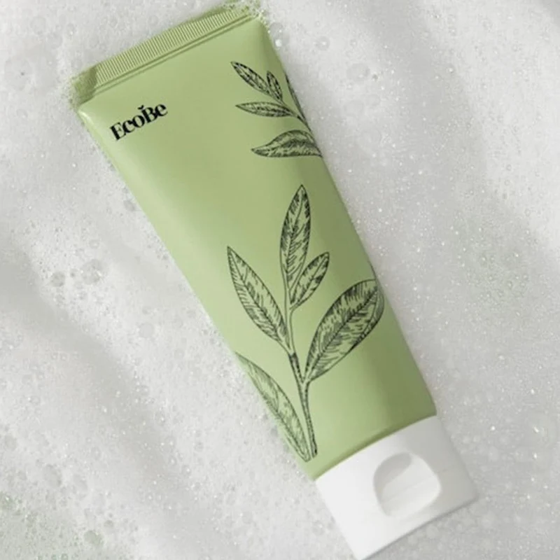 Mousse Nettoyante au Thé Vert de Jeju