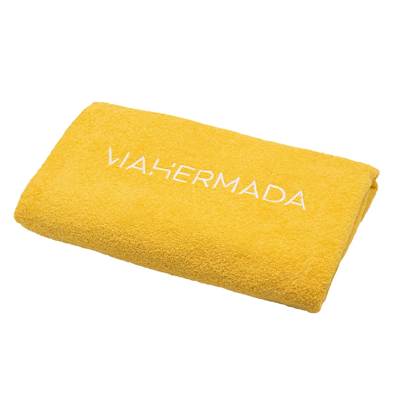 VIAHERMADA Silky Shampoo 250ml Mask 250ml Silky Oil 50ml + Serviette de plage jaune GRATUITE