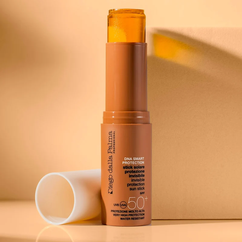 Diego dalla Palma Dna Smart Protection Invisible Protection Sun Stick SPF50+ 8gr -bâton de protection solaire invisible