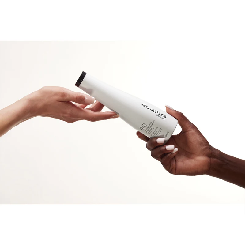 Shu Uemura Izumi Tonic Shampoo 300ml - shampoing fortifiant pour cheveux cassants