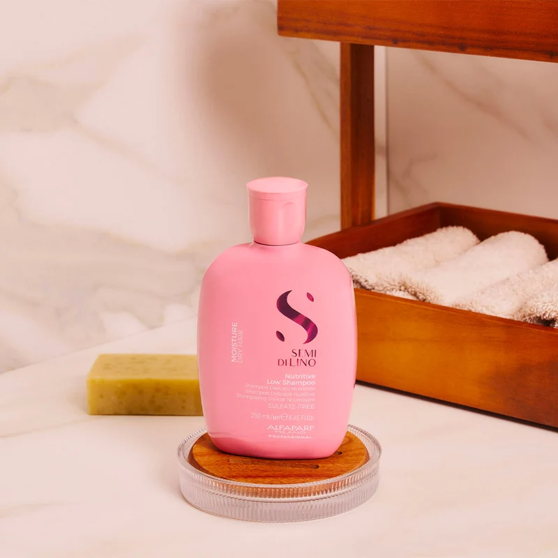 Alfaparf Milano Semi Di Lino Moisture Nutritive Low Shampoo 250ml - shampooing nourrissant doux pour cheveux secs
