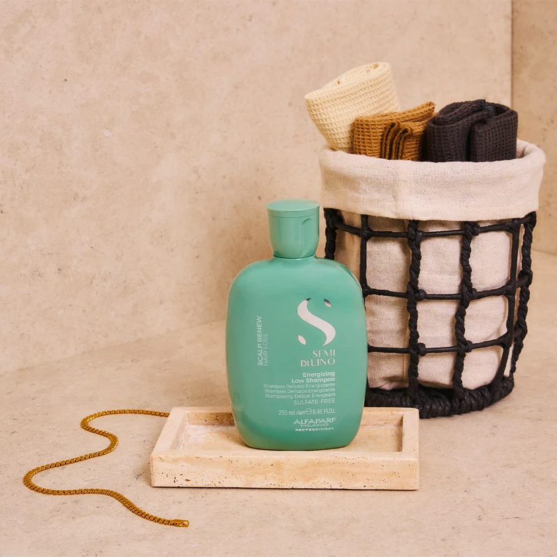 Alfaparf Milano Semi Di Lino Scalp Renew Energizing Low Shampoo 250ml - shampoing énergisant délicat
