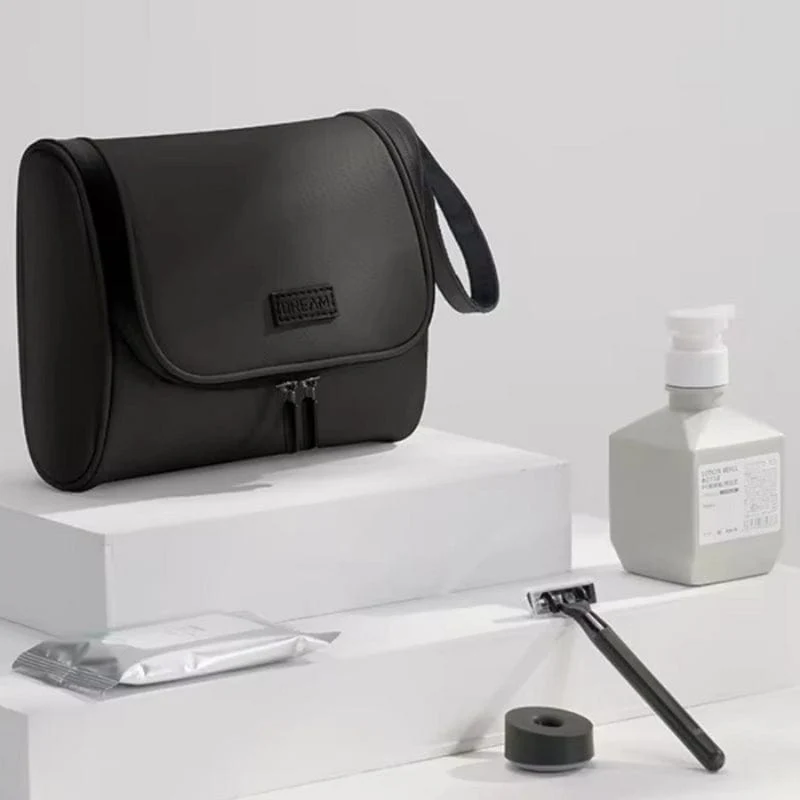 Trousse de toilette suspendue homme compacte – Design élégant et pratique
