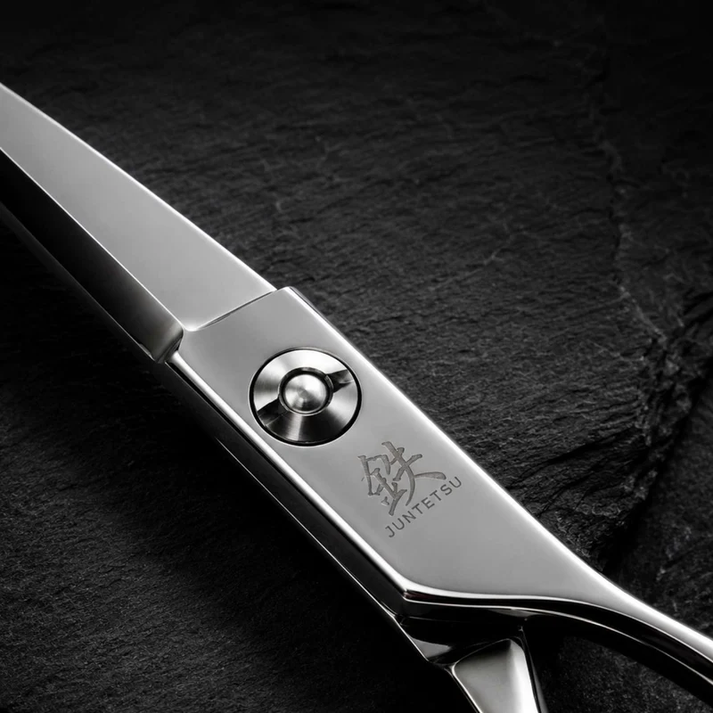 Série Juntetsu Premium : Ciseaux épée en cobalt