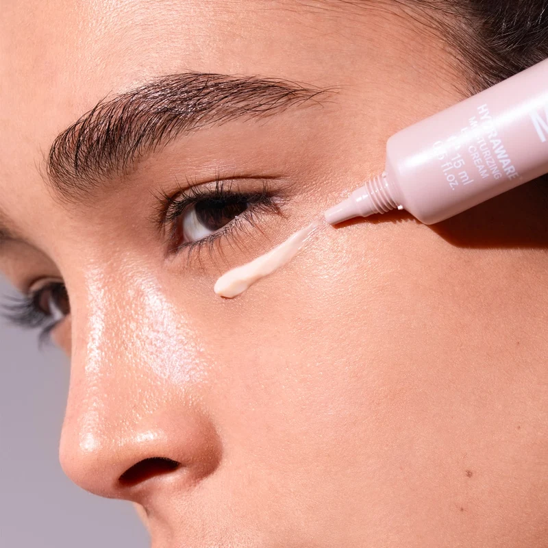 Contour des Yeux Hydraware