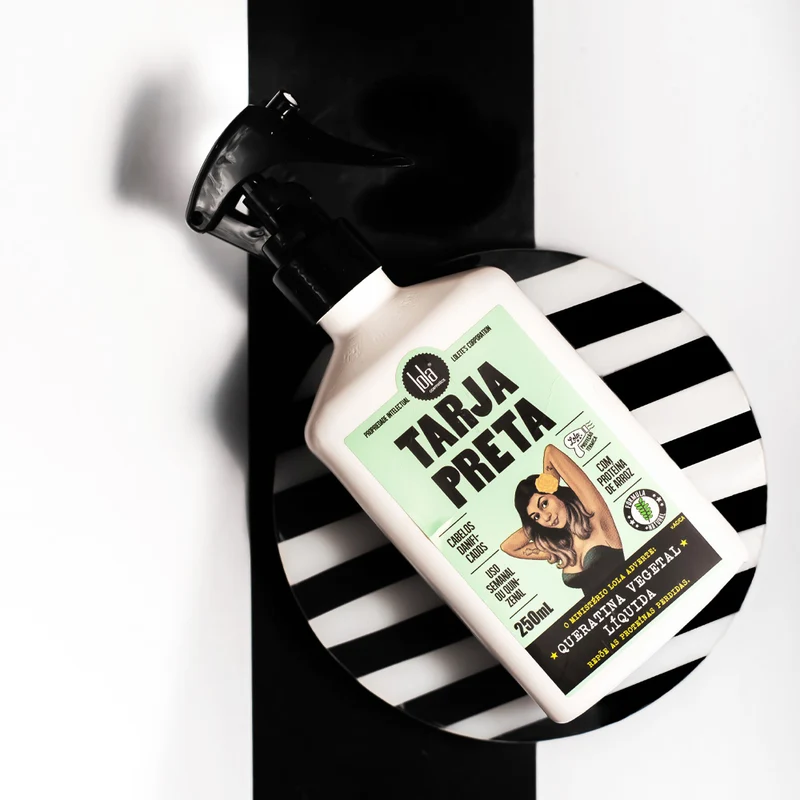 Lola from Rio Tarja Preta Queratina Vegetal Liquida 250ml - spray restructurant intensif