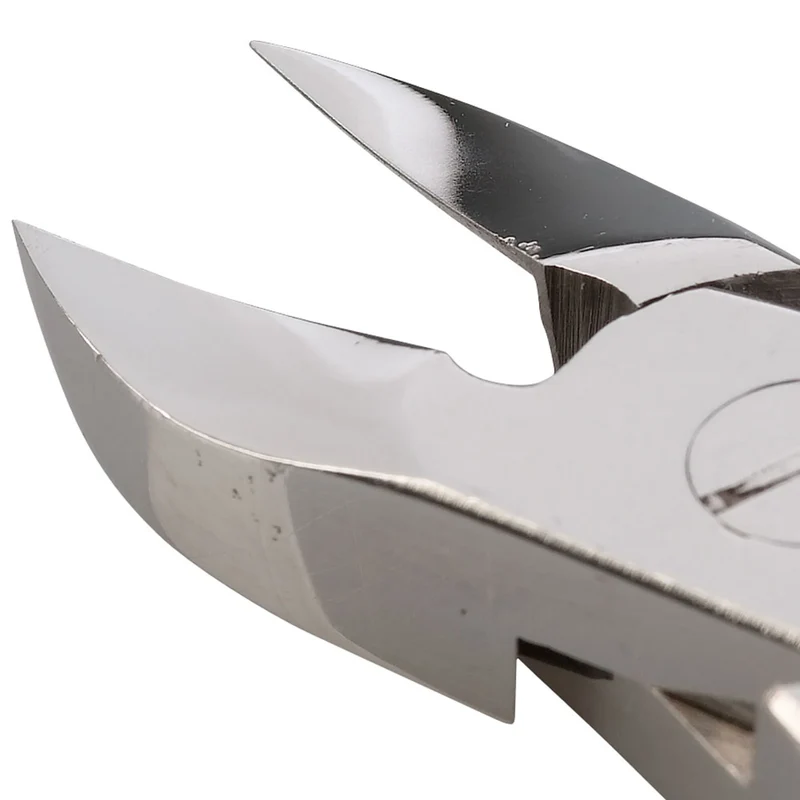 Pince à ongles 'sécateur' avec fermoir -