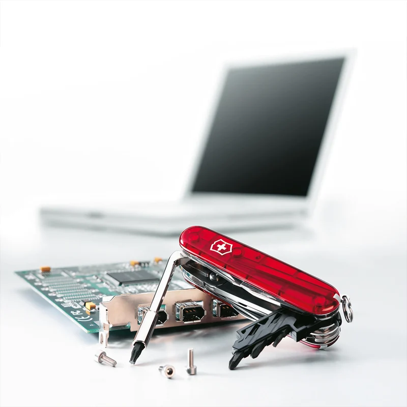 Multiuso - Cybertool M Ruby / Red