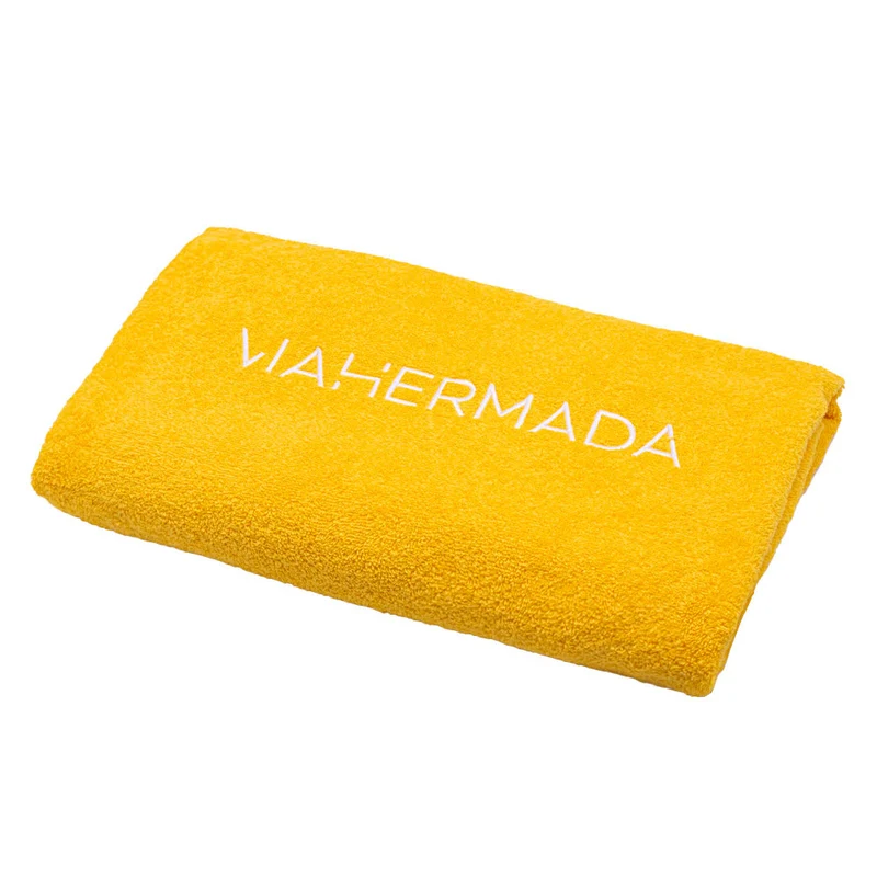 VIAHERMADA Purifyng Shampoo 250ml Silky Oil 50ml + Serviette de Plage Jaune GRATUITE