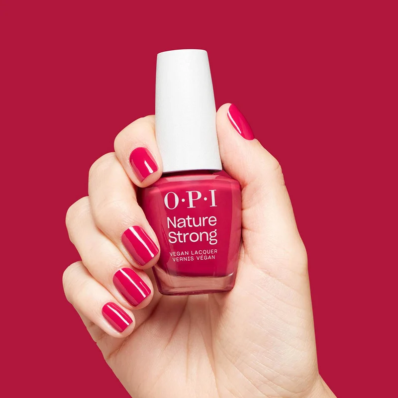 OPI Nature Strong NAT049 Berry Pickin’ Season 15ml - vernis à ongles vegan