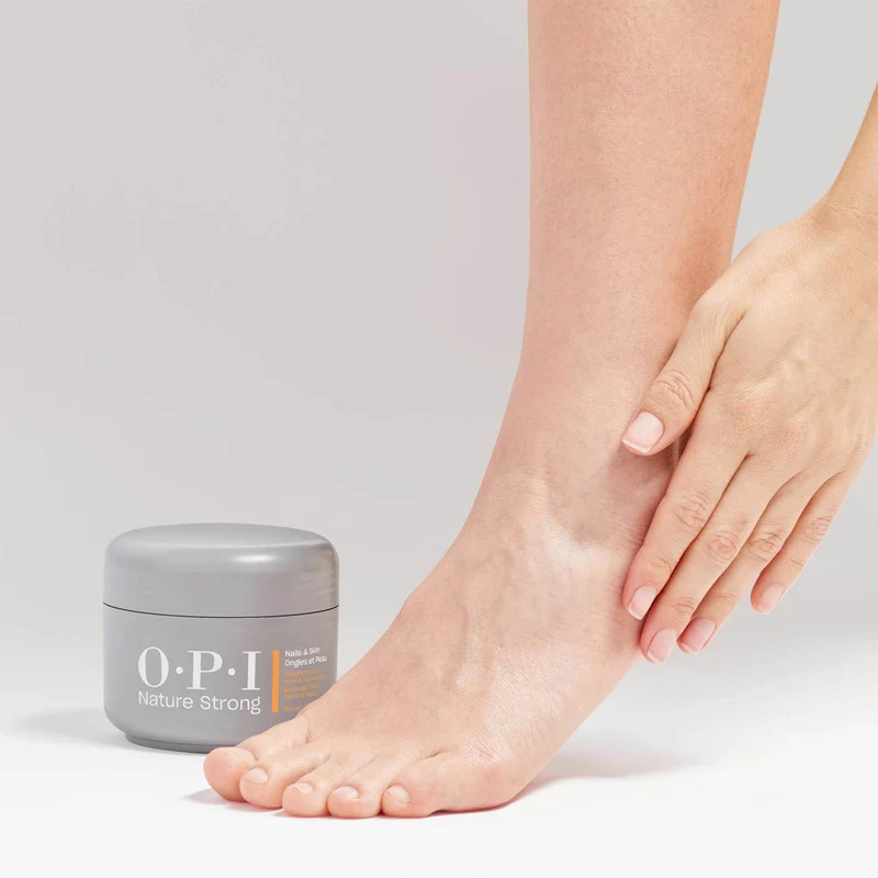 OPI Nature Strong Skincare Smooth It Out Hand & Foot Scrub 250ml - exfoliant mains et pieds