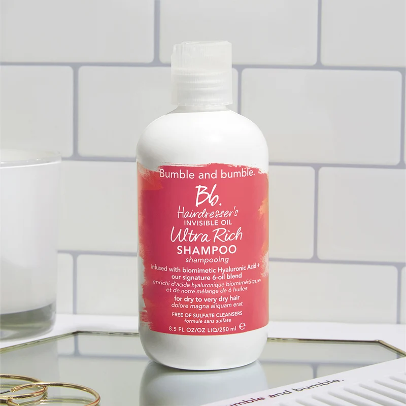 Bumble and bumble. Bb. Hairdresser's Invisible Oil Ultra Rich Shampoo 250ml - shampooing hydratant pour cheveux secs