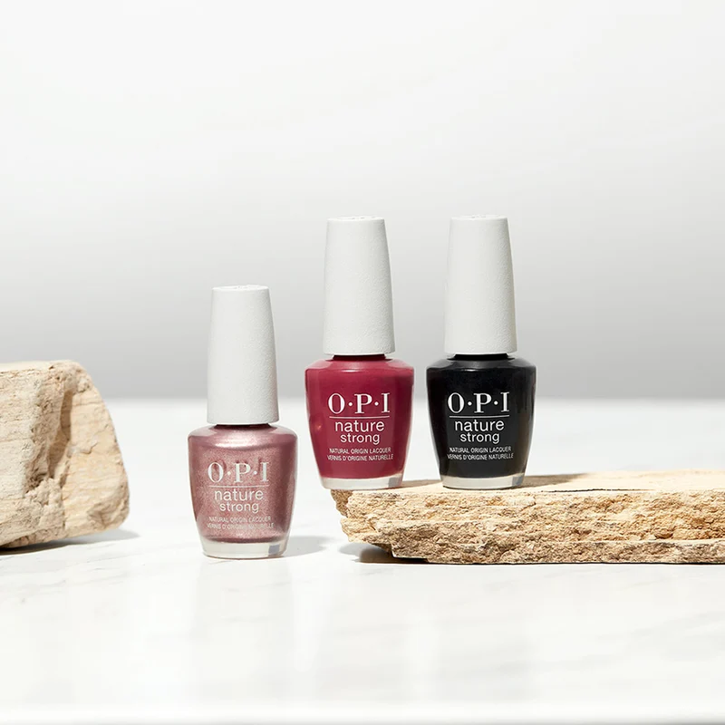 OPI Nature Strong NAT029 Onyx Skies 15ml - vernis à ongles vegan