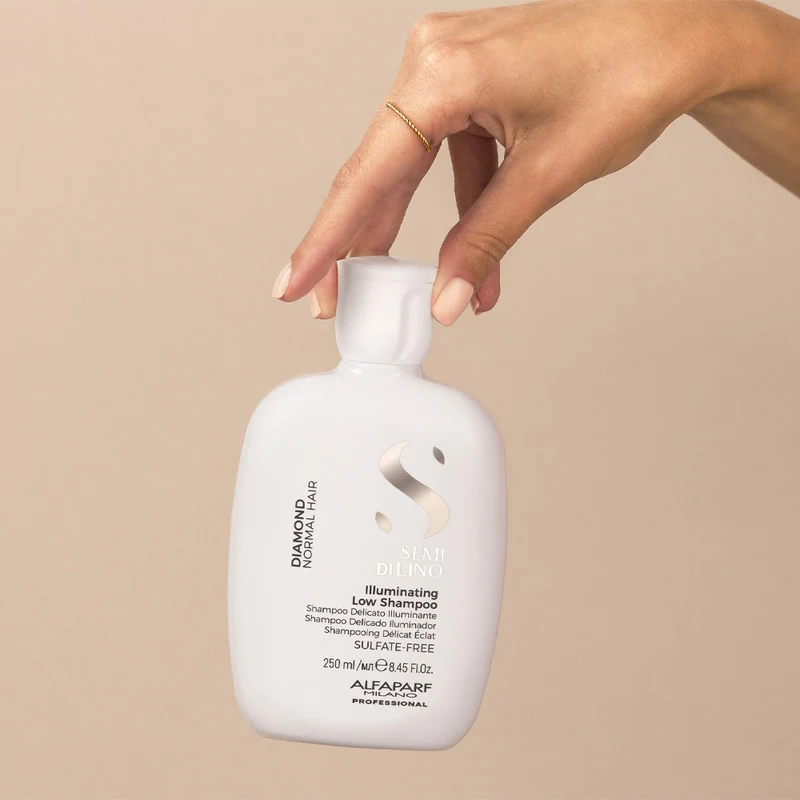 Alfaparf Milano Semi Di Lino Diamond Illuminating Low Shampoo 250ml - shampooing doux illuminateur pour cheveux normaux