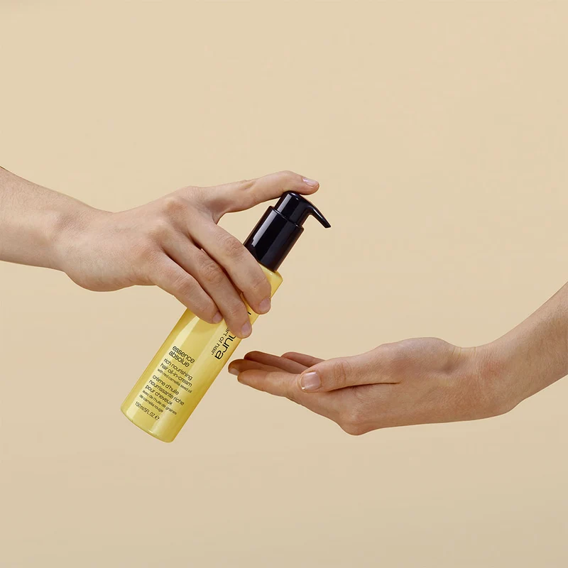 Shu Uemura Essence Absolue Nourishing Oil In Cream 150ml - huile nourrissante en crème