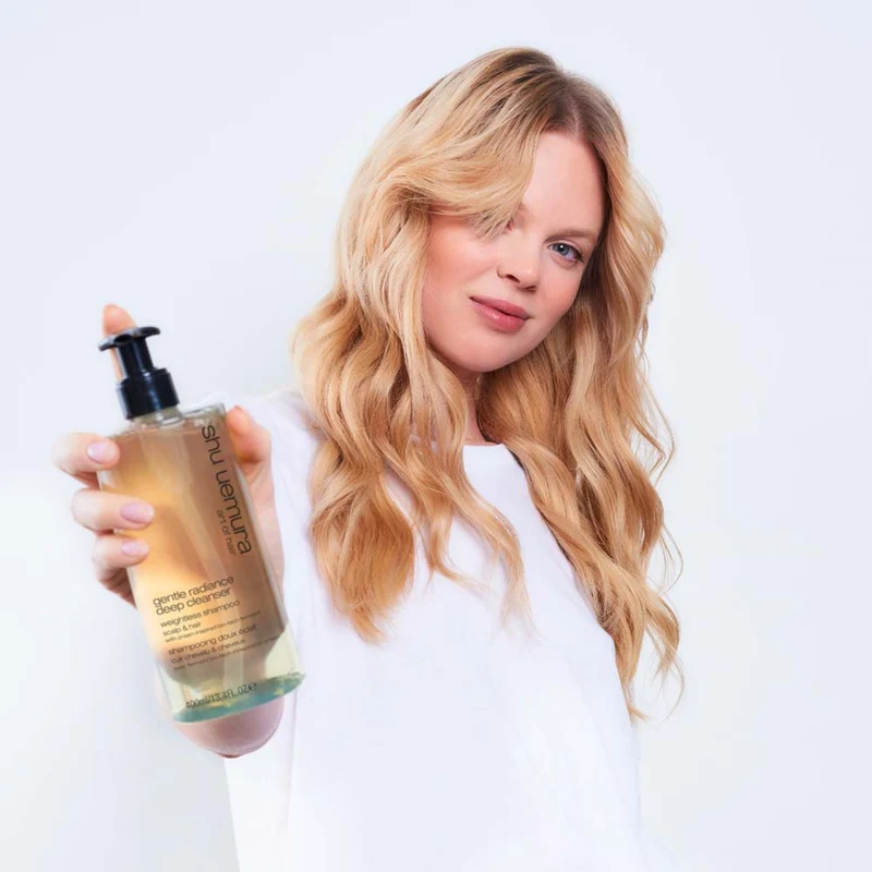 Shu Uemura Deep Cleansers Gentle Radiance Shampoo 400ml - shampooing pour tous les types de cheveux