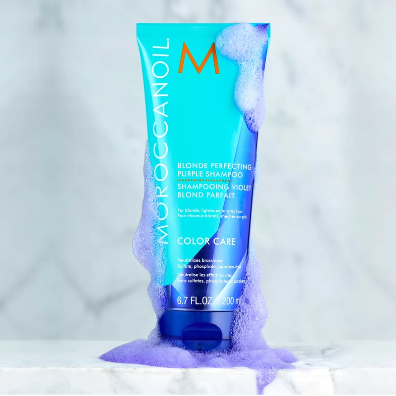 Moroccanoil Blonde Perfecting Purple Shampooing Anti - Jaune Pour Cheveux Blonds 200ml